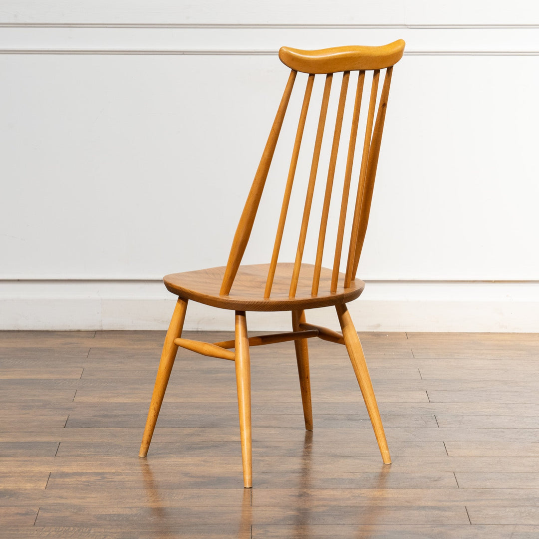 英国【ERCOL アーコール】洗練された佇まい ゴールドスミスチェア No.369 Windsor ウインザー /23I-B14[m]