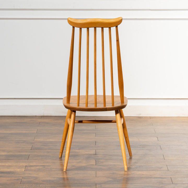 英国【ERCOL アーコール】洗練された佇まい ゴールドスミスチェア No.369 Windsor ウインザー /23I-B14[m]