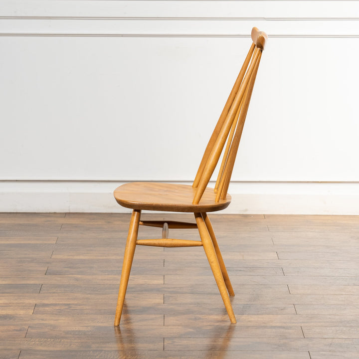 英国【ERCOL アーコール】洗練された佇まい ゴールドスミスチェア No.369 Windsor ウインザー /23I-B15[m]