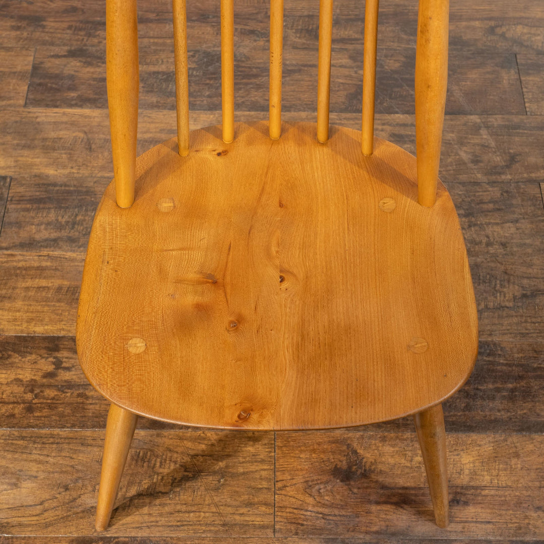英国【ERCOL アーコール】洗練された佇まい ゴールドスミスチェア No.369 Windsor ウインザー /23I-B15[m]