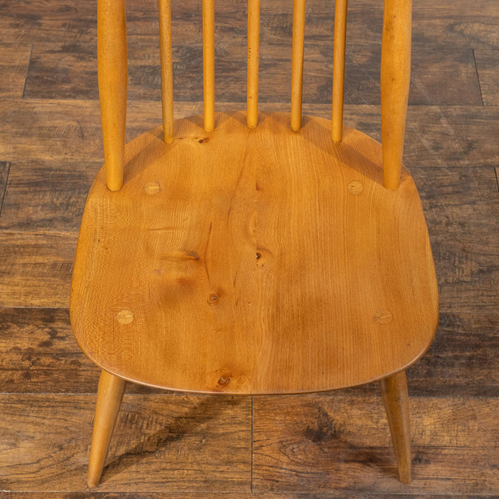 英国【ERCOL アーコール】洗練された佇まい ゴールドスミスチェア No.369 Windsor ウインザー /23I-B15[m]