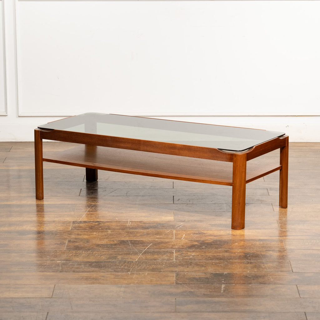 Myer メイヤー スモークガラストップ コーヒーテーブル ローテーブル 英国製 英国【Myer メイヤー】 スモークガラスの天板がスタイリッシュ