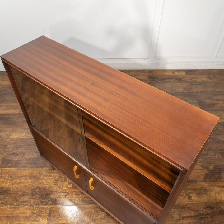 シンプルなフォルムにスタイリッシュなデザイン壁紙が素敵 ブックシェルフ /23I