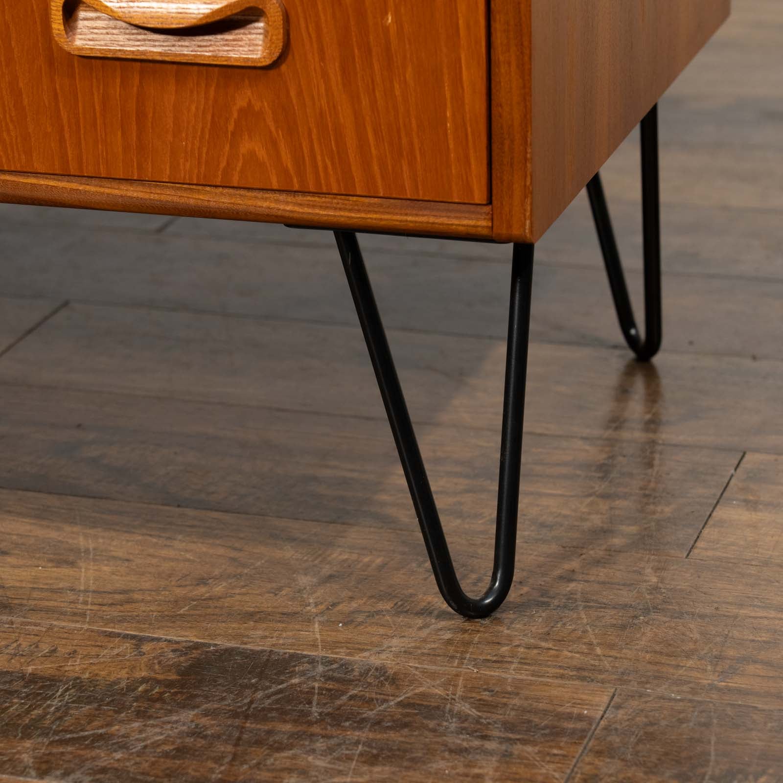 G-PLAN Fresco ヴィンテージ チーク 3段 チェスト アイアンレッグ G-PLAN Fresco ヴィンテージ チーク 3段 チェスト アイアンレッグ