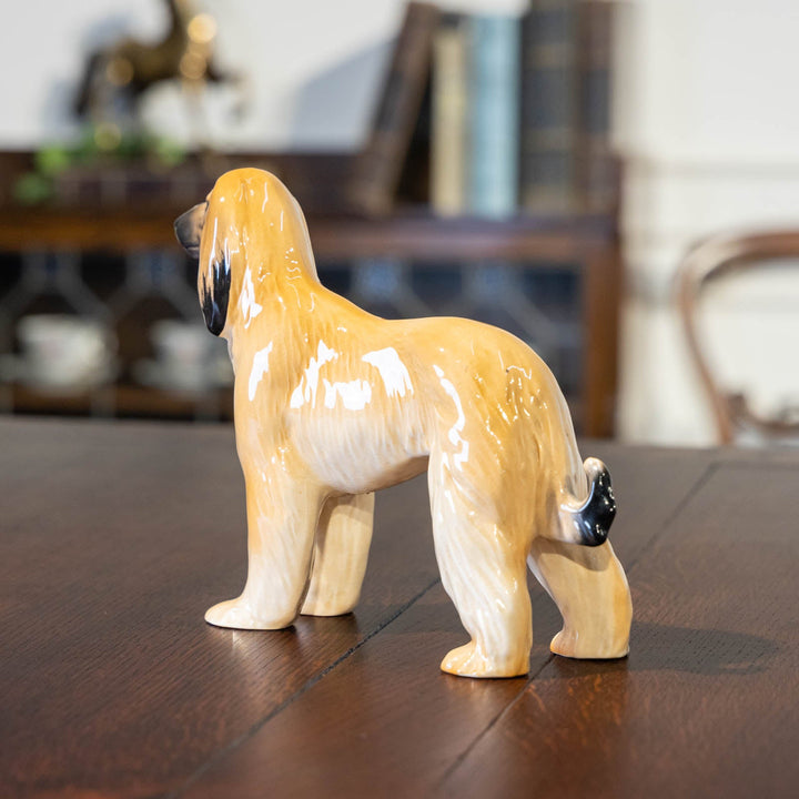 【BESWICK ベスウィック】ふさふさの長い毛を持つアフガンハウンドを表現 ドッグフィギュリン[m]