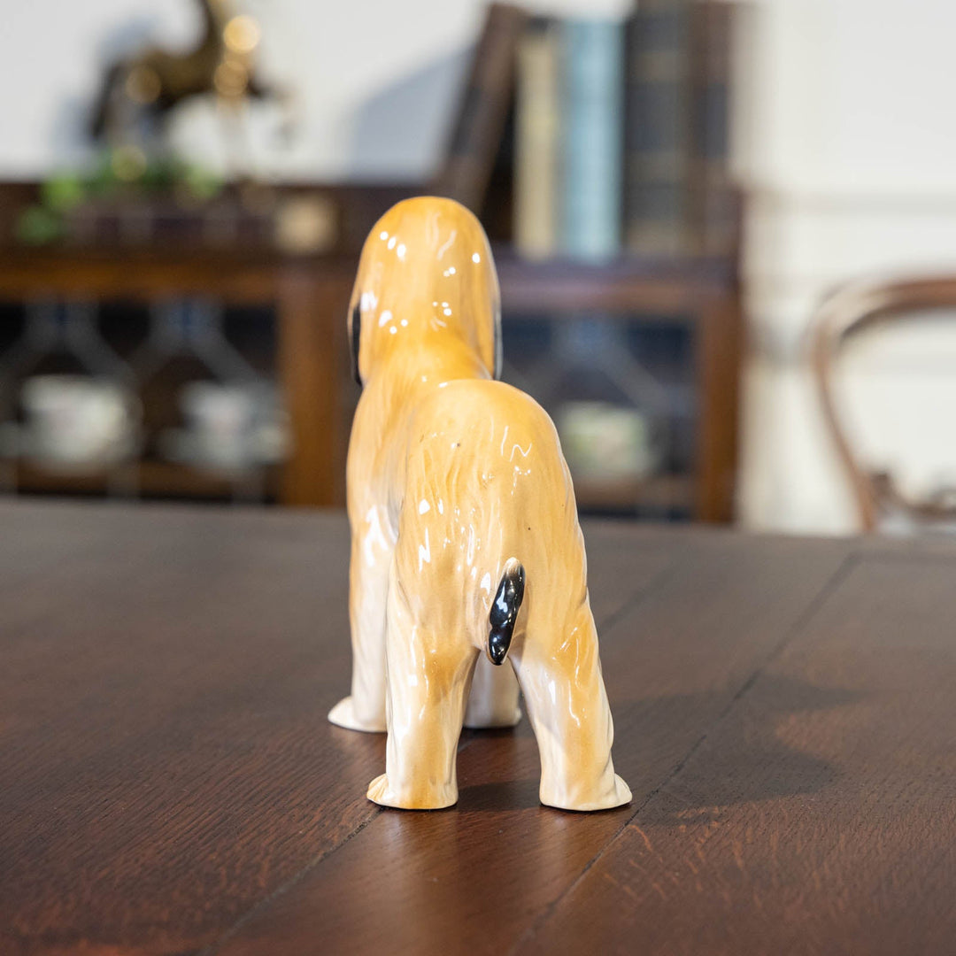 【BESWICK ベスウィック】ふさふさの長い毛を持つアフガンハウンドを表現 ドッグフィギュリン[m]