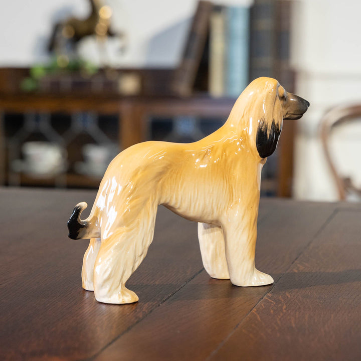 【BESWICK ベスウィック】ふさふさの長い毛を持つアフガンハウンドを表現 ドッグフィギュリン[m]