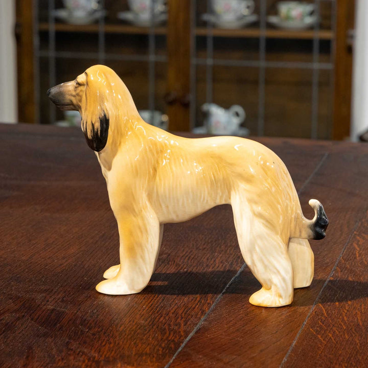 【BESWICK ベスウィック】ふさふさの長い毛を持つアフガンハウンドを表現 ドッグフィギュリン[m]