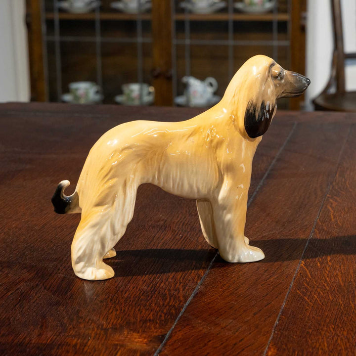 【BESWICK ベスウィック】ふさふさの長い毛を持つアフガンハウンドを表現 ドッグフィギュリン[m]