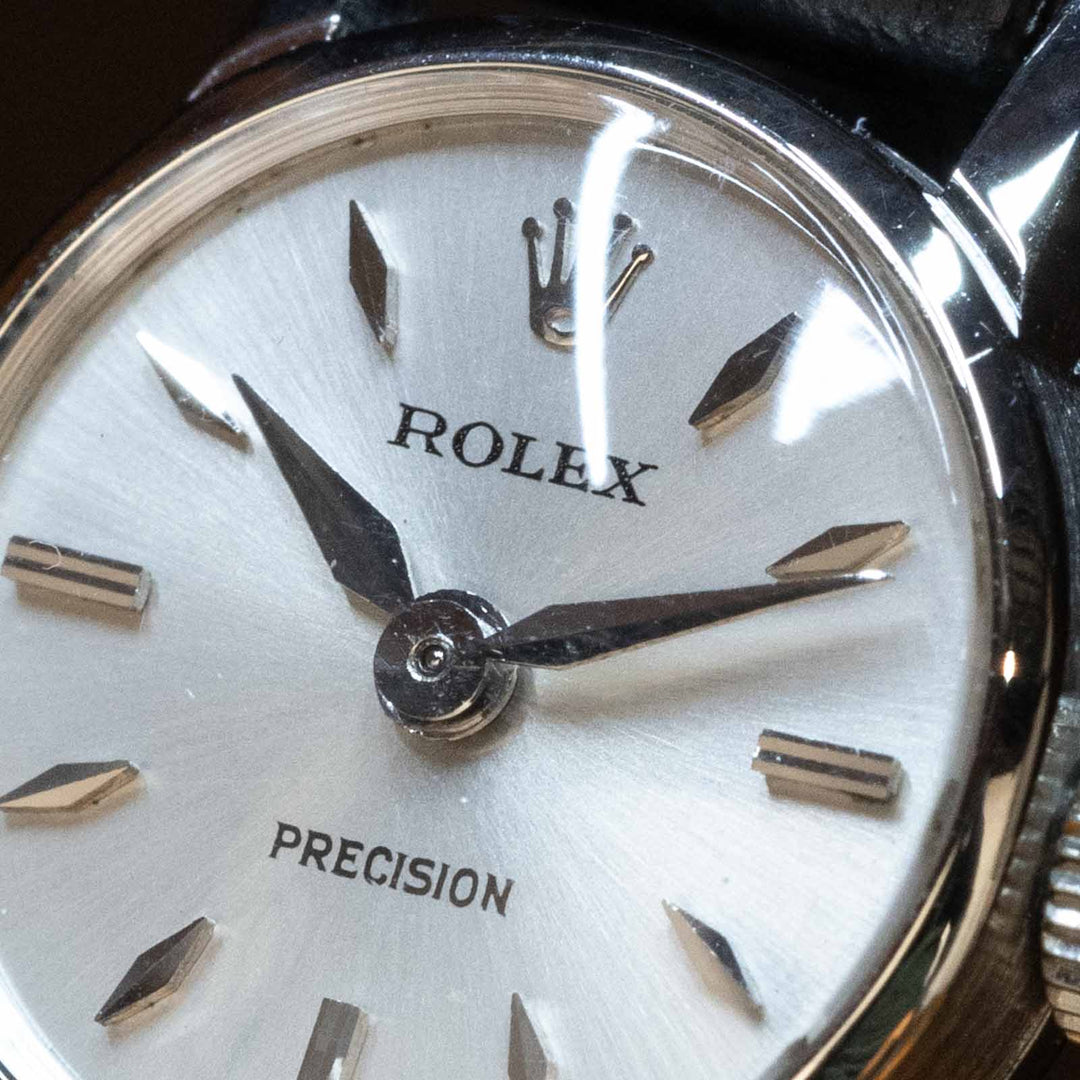 レディース【ROLEX ロレックス】シンプルなフェイスに菱形のインデックスなどが可愛らしい プレシジョン 1960年代[m]