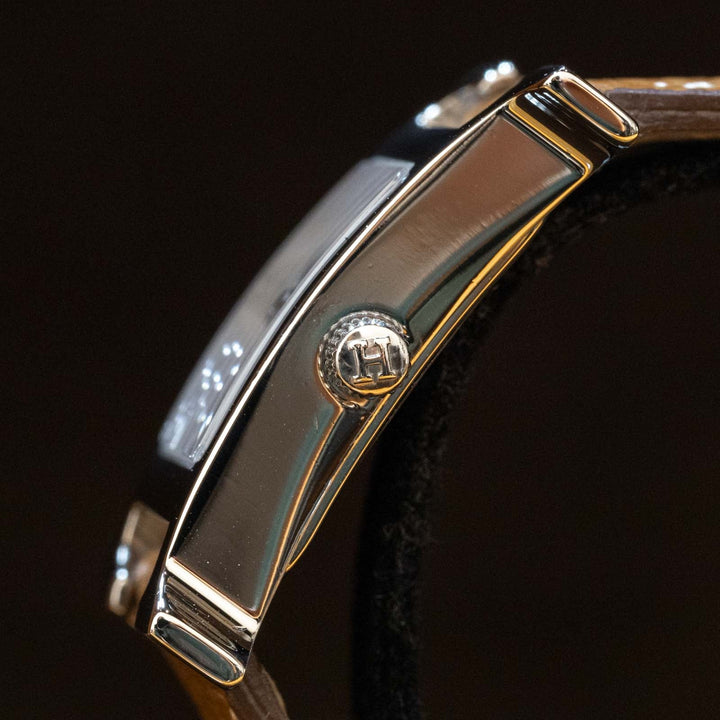 レディース【HERMES エルメス】Hをモチーフにした遊び心溢れるデザイン Hウォッチ シルバーダイヤル 2000年代[m]