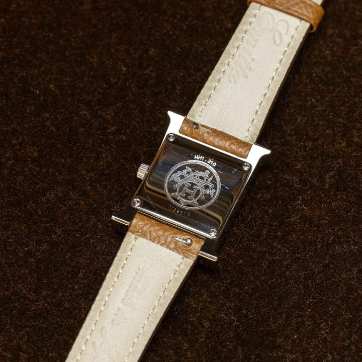レディース【HERMES エルメス】Hをモチーフにした遊び心溢れるデザイン Hウォッチ シルバーダイヤル 2000年代[m]