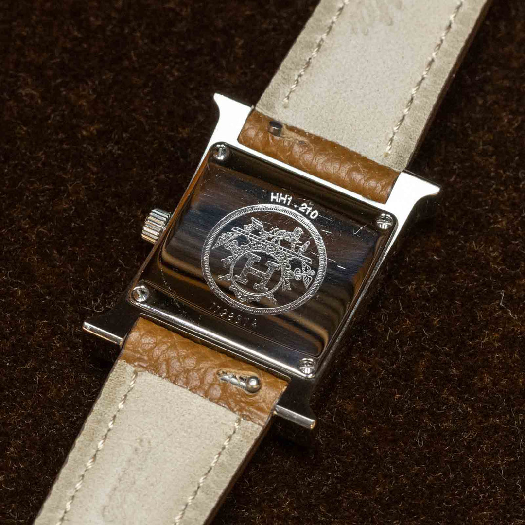 レディース【HERMES エルメス】Hをモチーフにした遊び心溢れるデザイン Hウォッチ シルバーダイヤル 2000年代[m]