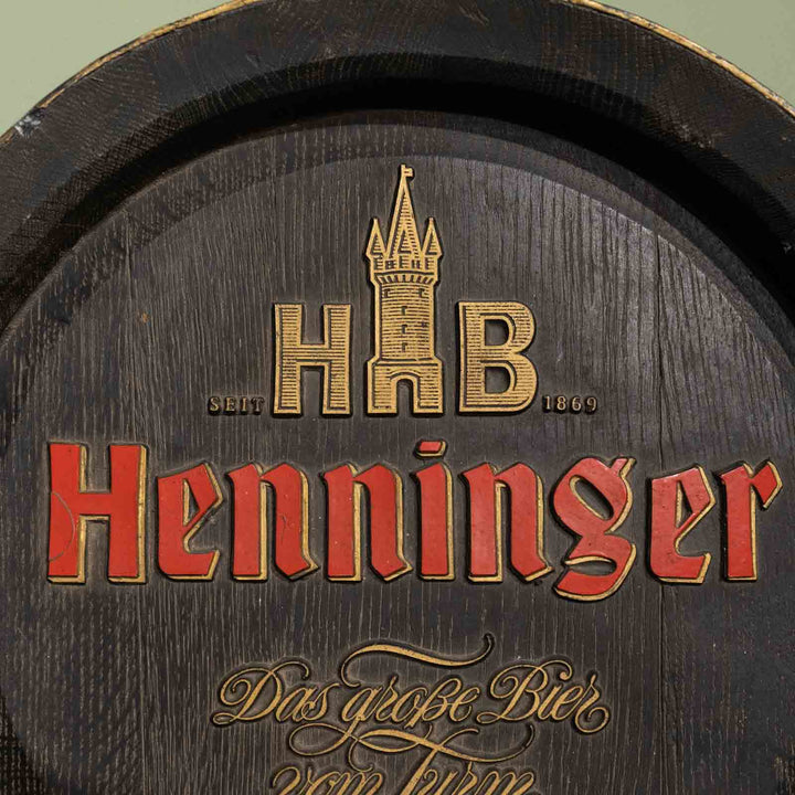 ドイツのビールメーカー【Henninger ヘニンガー】ロゴ入リ看板[m]