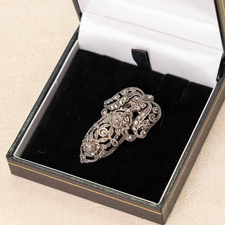 アールデコを感じる繊細なデザインが美しい スターリングシルバー マルカジット ドレスクリップ /23K-A[m]