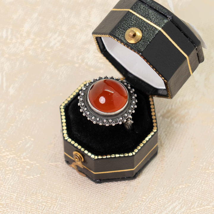 紅茶の様な色合いのカーネリアンが鮮やか スターリングシルバー カボションカットリング[m]