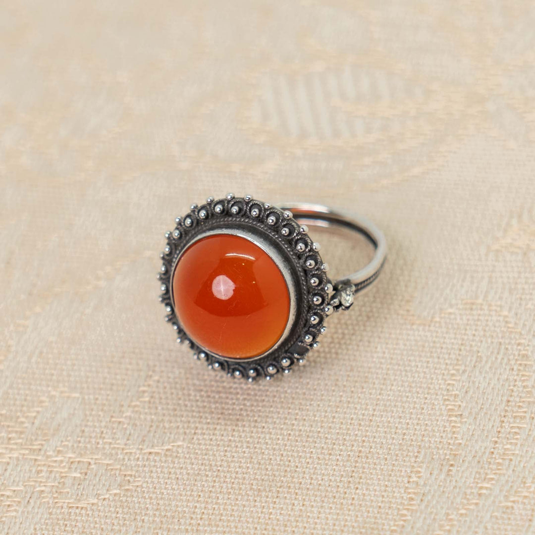 紅茶の様な色合いのカーネリアンが鮮やか スターリングシルバー カボションカットリング[m]