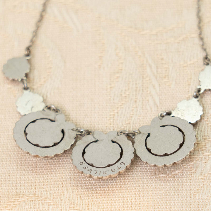 ゴージャスで存在感のあるシルエット スターリングシルバー マルカジット ビブネックレス[m]
