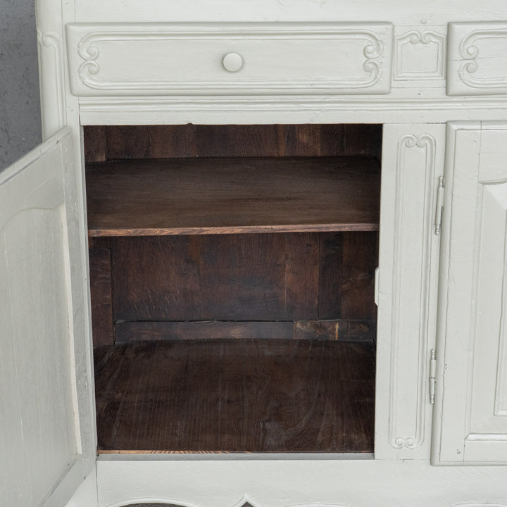 上品なデザインにホワイトペイントがシャビーシックな印象 フレンチ サイドボード /23K