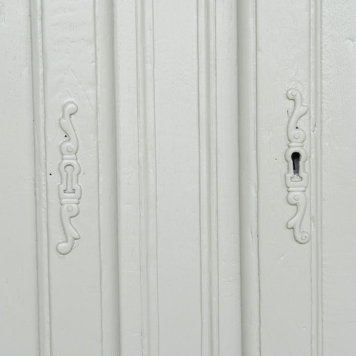 上品なデザインにホワイトペイントがシャビーシックな印象 フレンチ サイドボード /23K