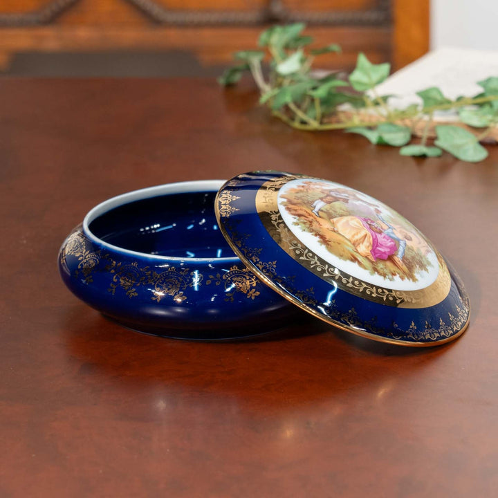 【LIMOGES リモージュ】優雅なシルエットに華やかな装飾が目を惹く トリンケットボックス[m]