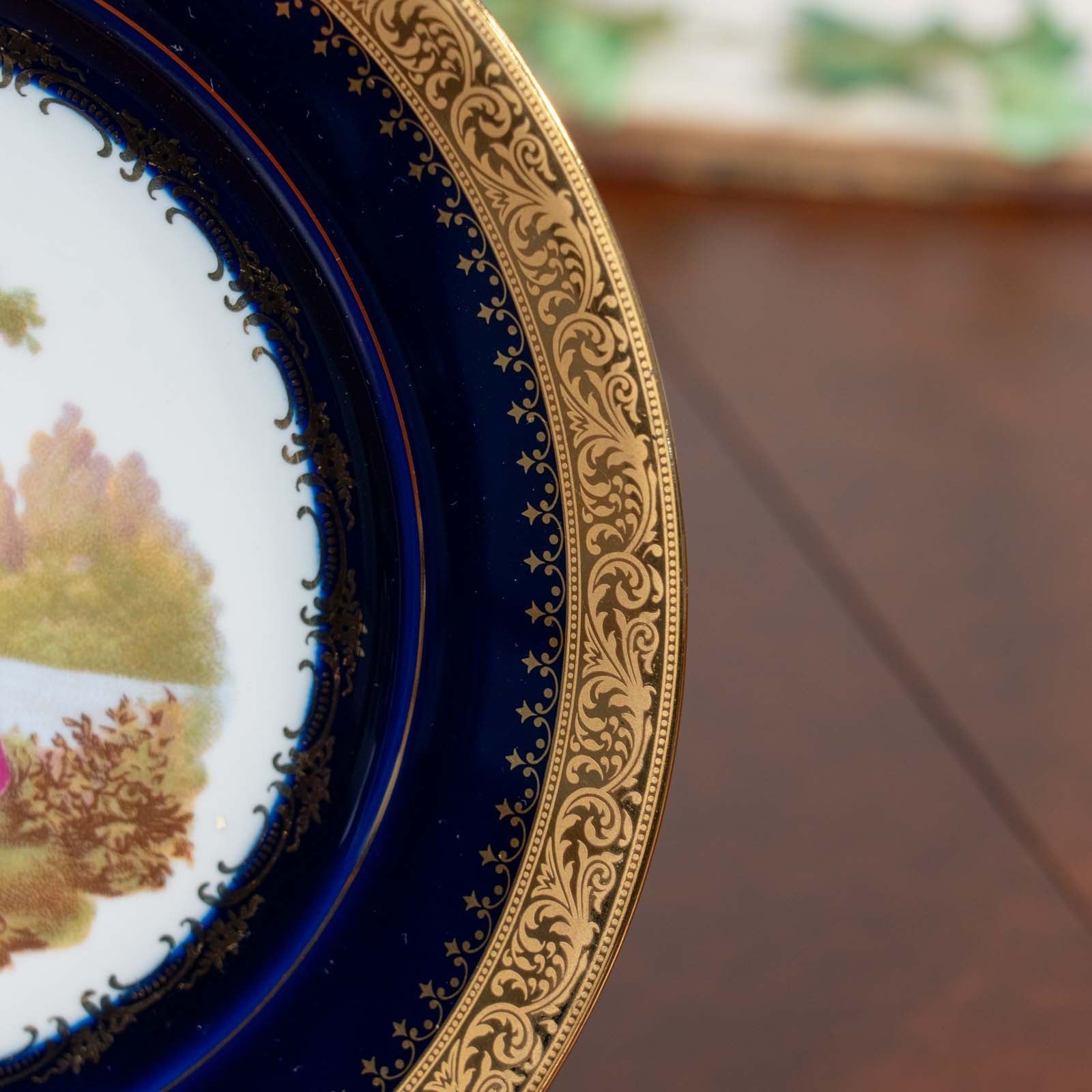 LIMOGES リモージュ】深いコバルトブルーに22金が深い輝きを放つ 飾り