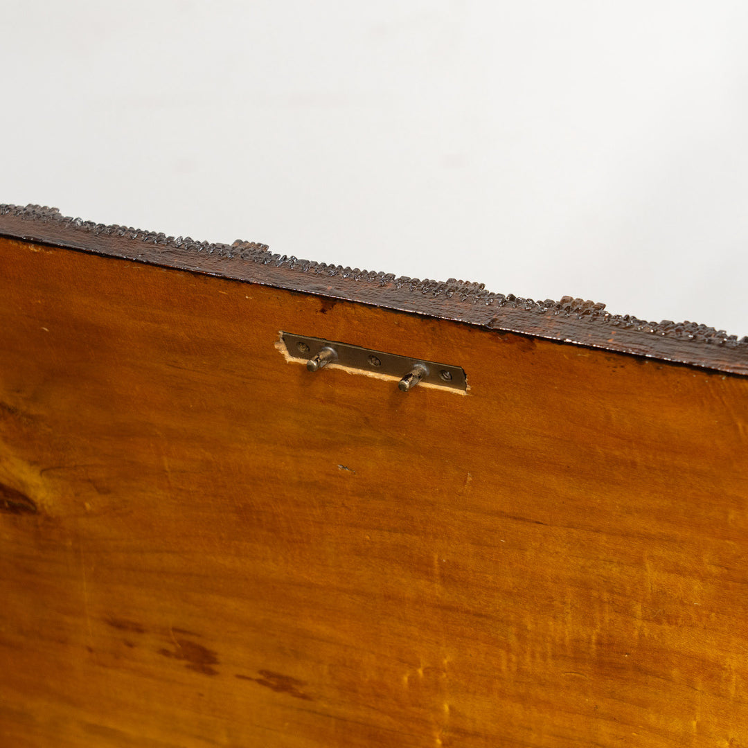 精緻なハンドカービング装飾が見事 トランプアートボックス /23K