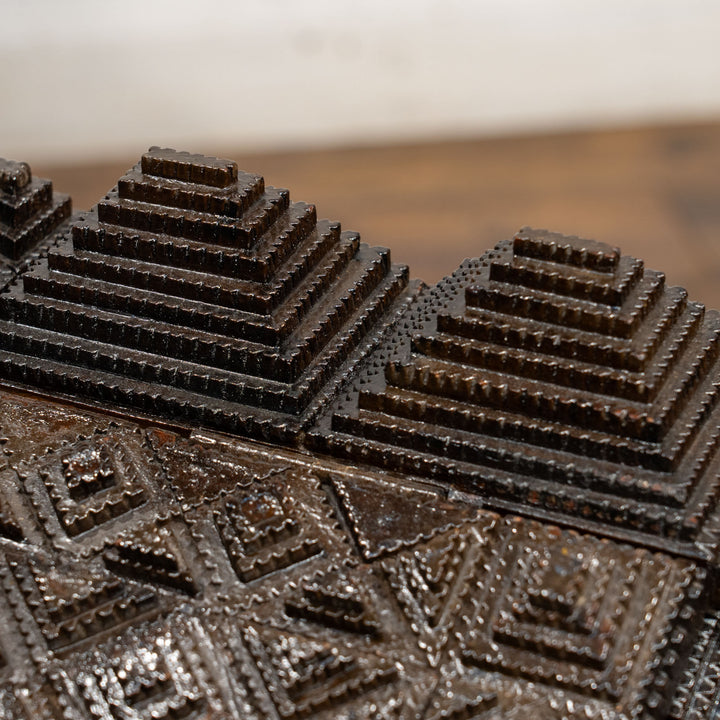 精緻なハンドカービング装飾が見事 トランプアートボックス /23K