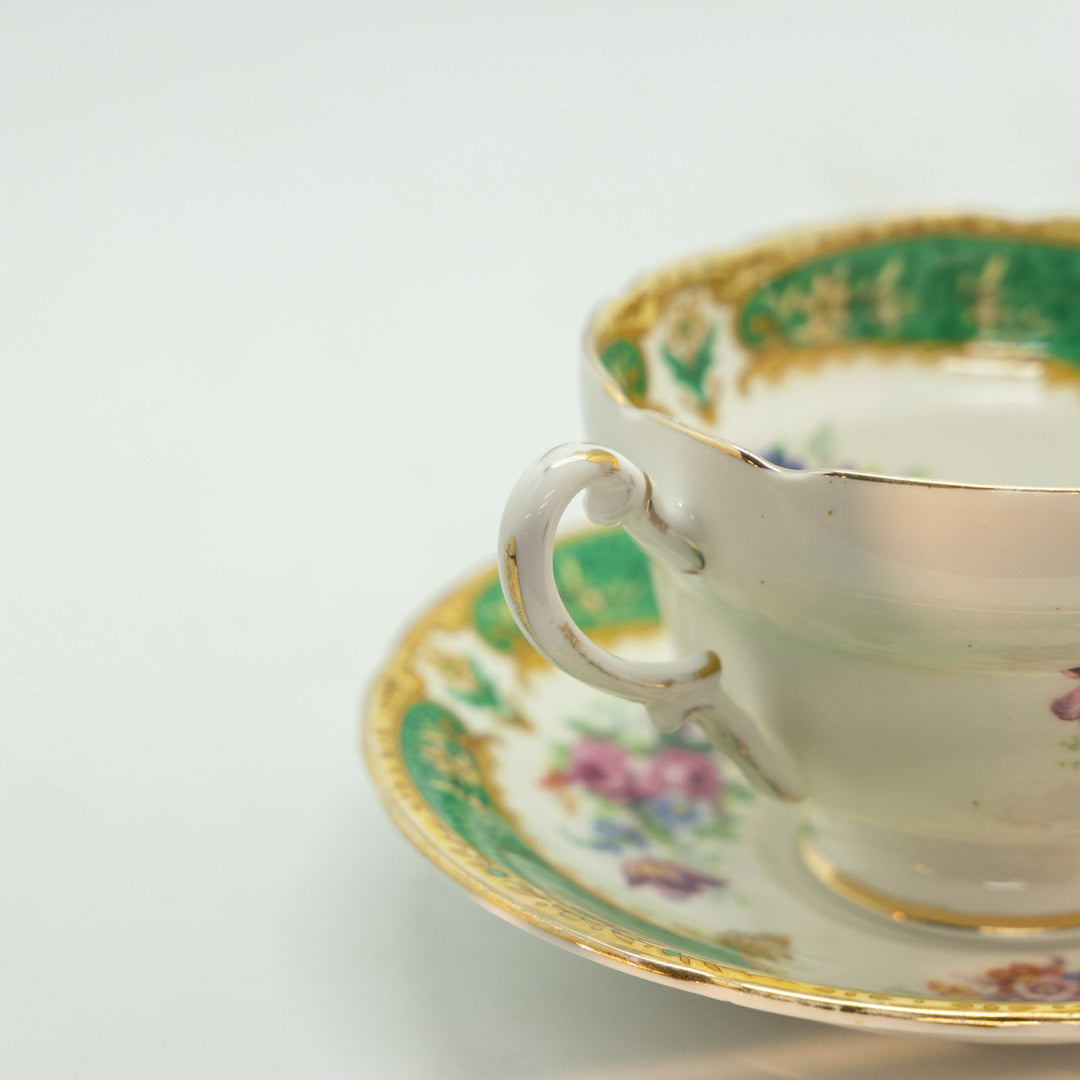 【PARAGON パラゴン】繊細なデザインに華やかな花柄が目を惹く コーヒーカップ&ソーサー[m]