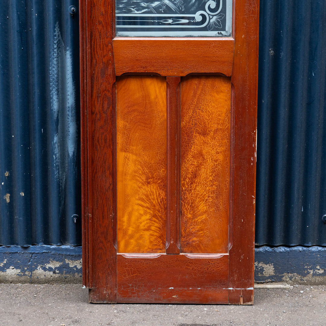 ガゼボやカーテンの模様がガラスに彫り込まれた エッチングガラス アンティークドア /23K-1