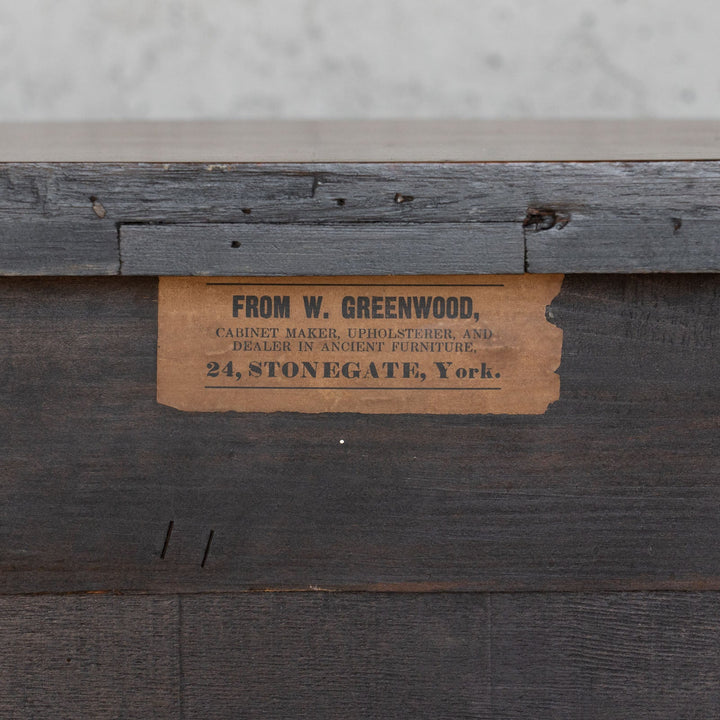 【W. Greenwood グリーンウッド】豪華で美しい装飾が魅力的 ピアキャビネット /23K