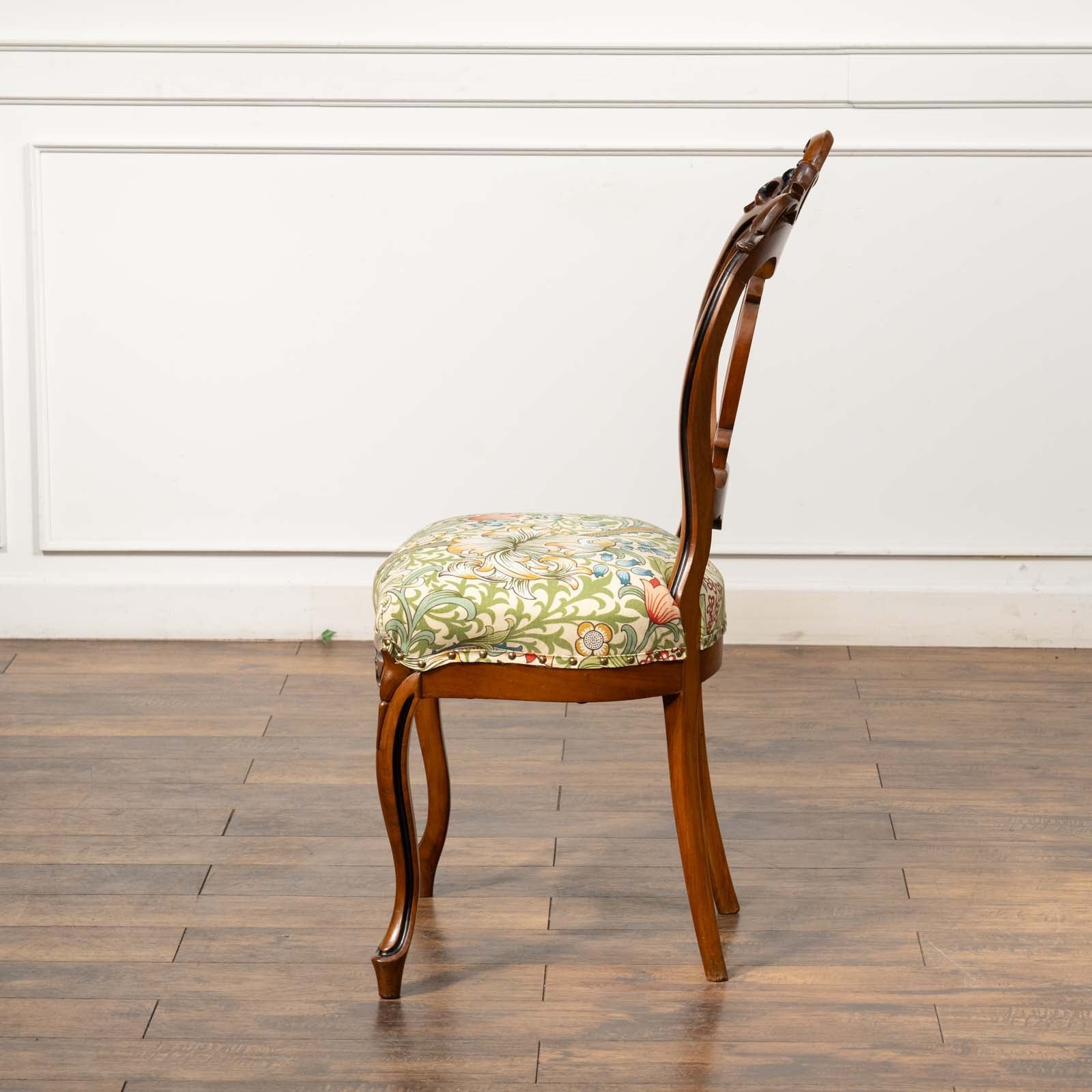 kmi　ウィリアムモリス　ゴールデンリリー　ヴィンテージ　リメイクチェア kmi様専用 ウィリアムモリス ゴールデンリリー ヴィンテージ