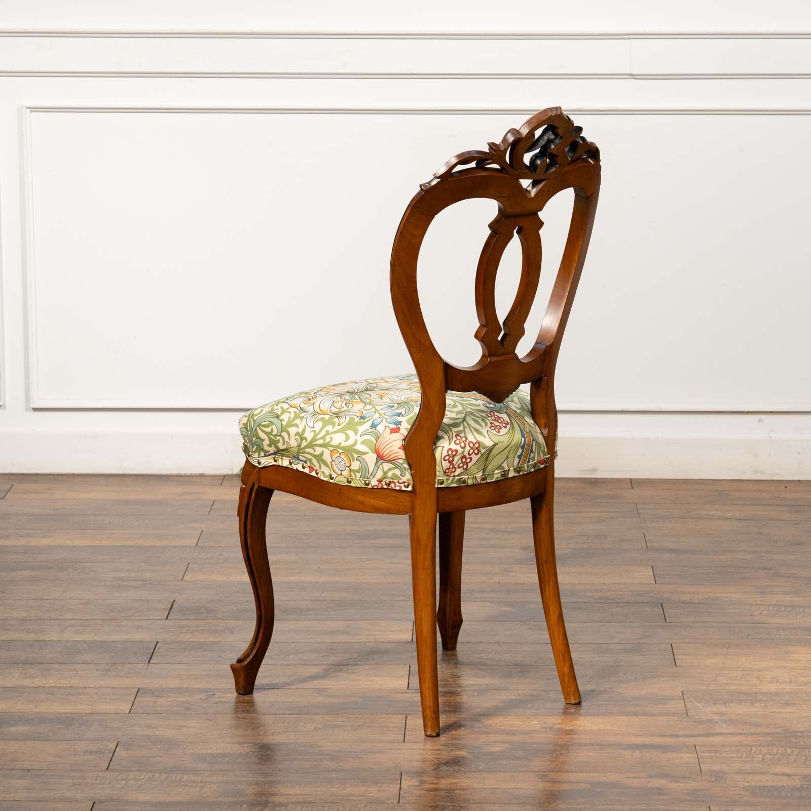 kmi　ウィリアムモリス　ゴールデンリリー　ヴィンテージ　リメイクチェア kmi様専用 ウィリアムモリス ゴールデンリリー ヴィンテージ