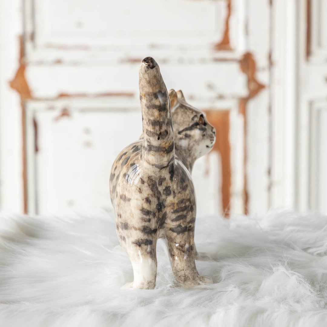 【Winstanley Cat ウィンスタンレイ キャット】◇しなやかに伸びたしっぽが特徴的 Brown tabby ブラウンタビー /23L[m]