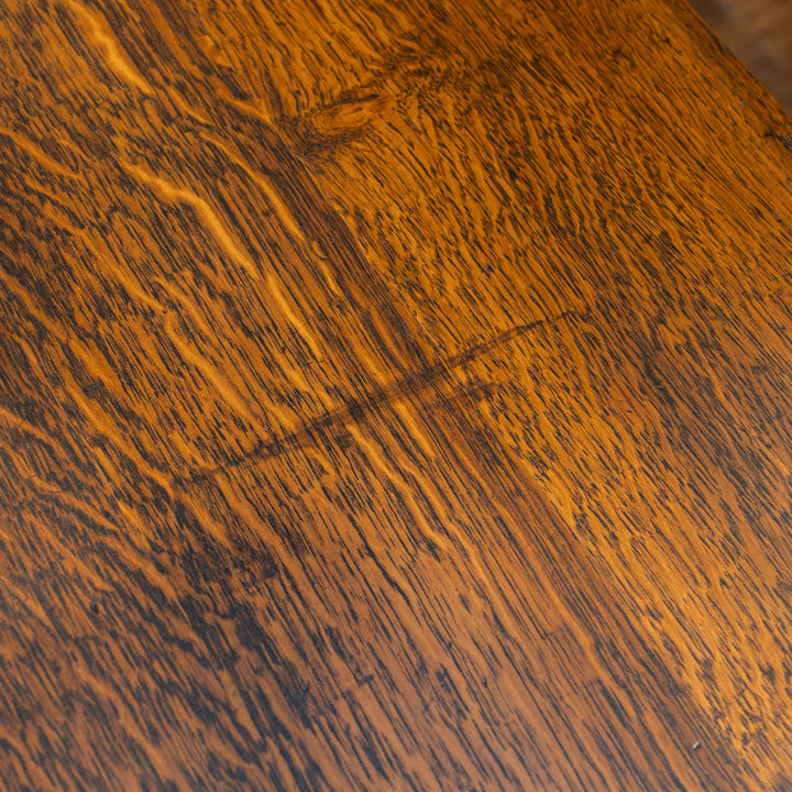 作業台や什器としても使える大きさ 大振りで存在感のある リフェクトリーテーブル /23L[m]