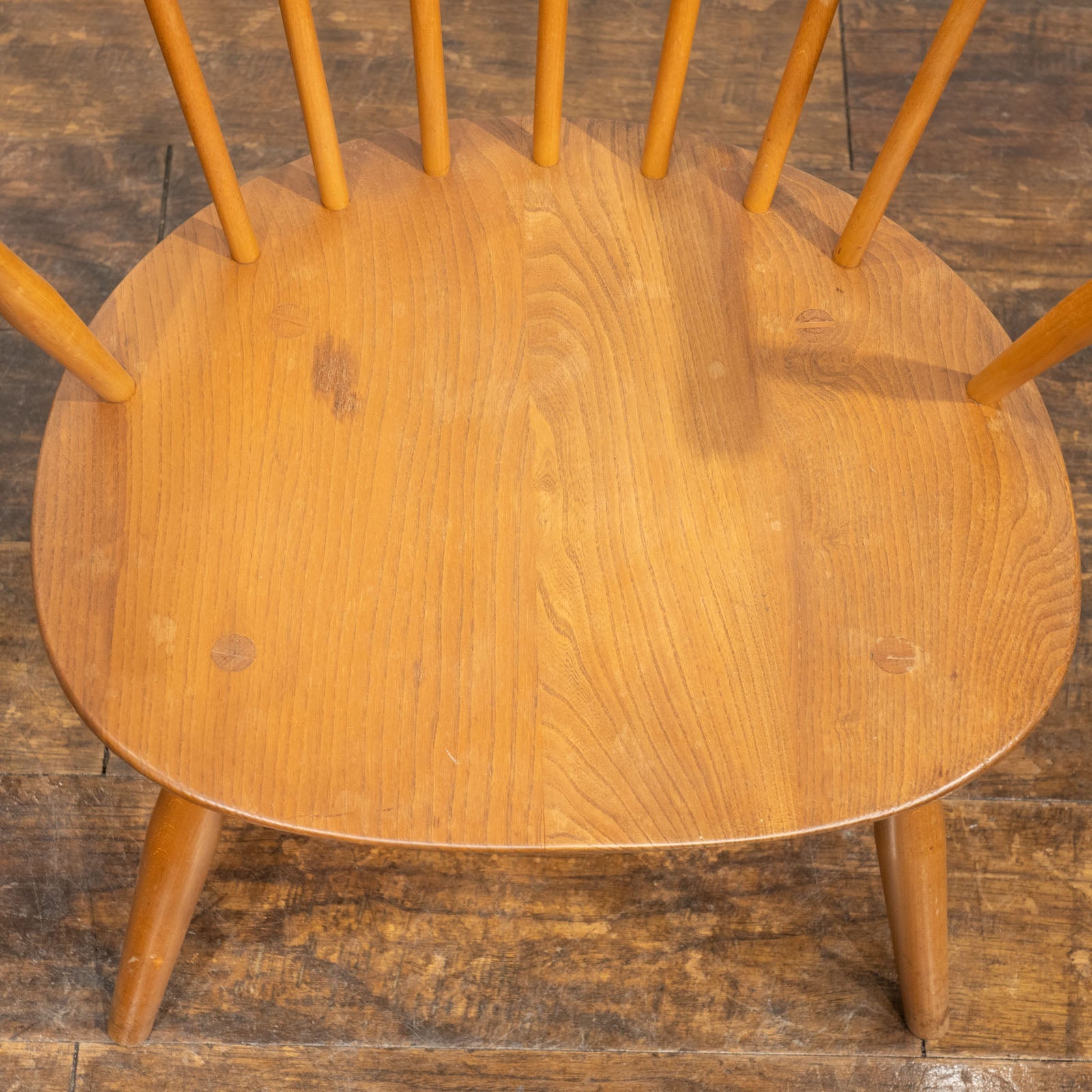 イギリス　アーコール　クエーカー　はちみつ色　ミッドセンチュリー 英国【ERCOL アーコール】ゆとりある座面で安定感抜群 ロータイプ