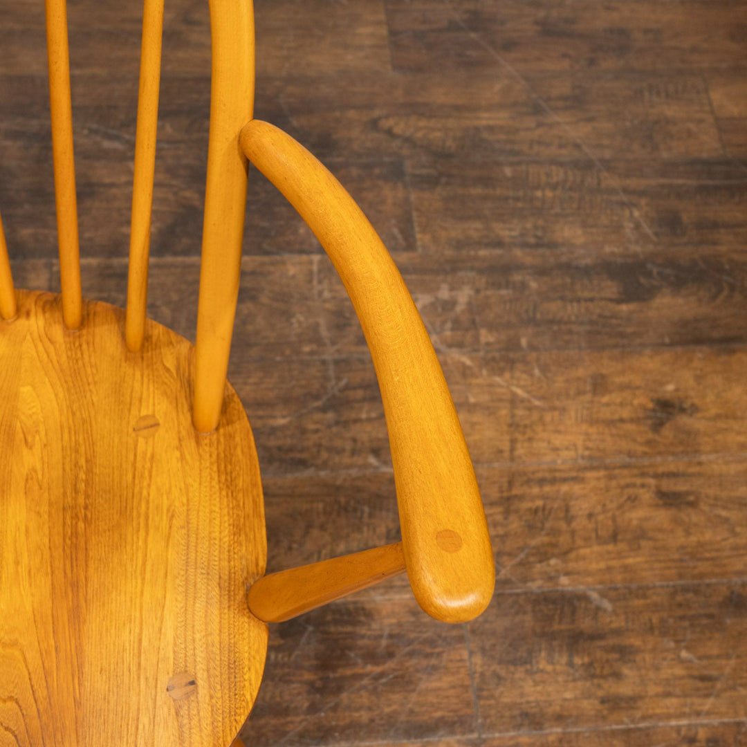 英国【ERCOL アーコール】エルム フープバック アームチェア No.877A Windsor ウインザー /23K-1