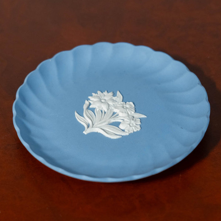 【WEDGWOOD ウェッジウッド Jasper ジャスパー】フラワーモチーフ ピンディッシュ ペールブルー /23K[m]