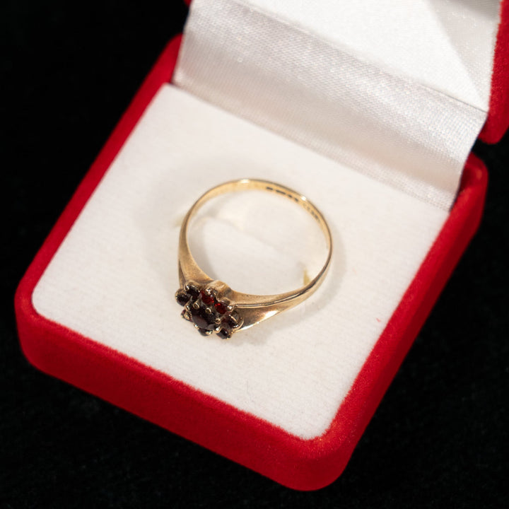 花が咲く様な華やかなデザイン ガーネット クラスター アンティークリング /23K