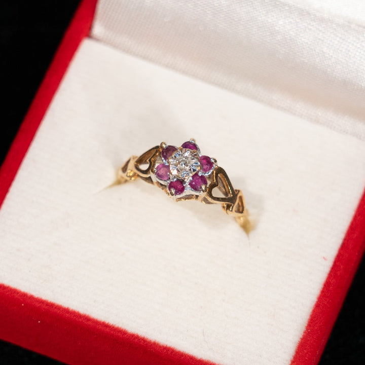 花が咲く様な華やかなデザイン ルビー クラスター アンティークリング /23K
