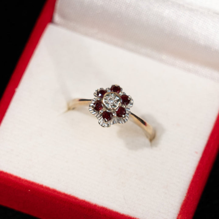 花が咲く様な華やかなデザイン ガーネット ダイヤモンド クラスター アンティークリング /23K
