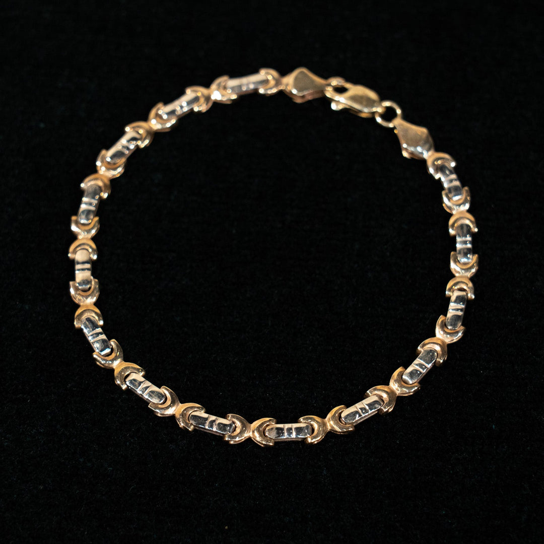 存在感のあるチェーンのデザインが印象的 ブレスレット /23K