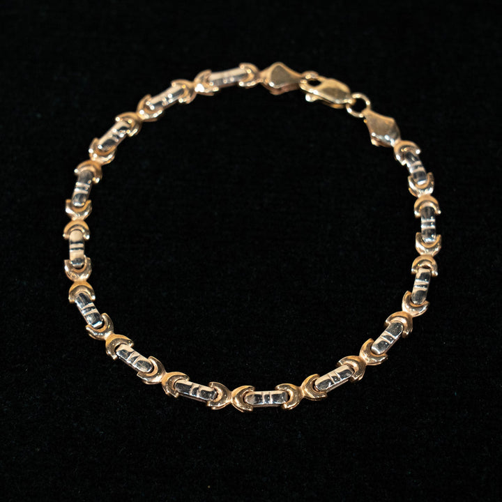 存在感のあるチェーンのデザインが印象的 ブレスレット /23K