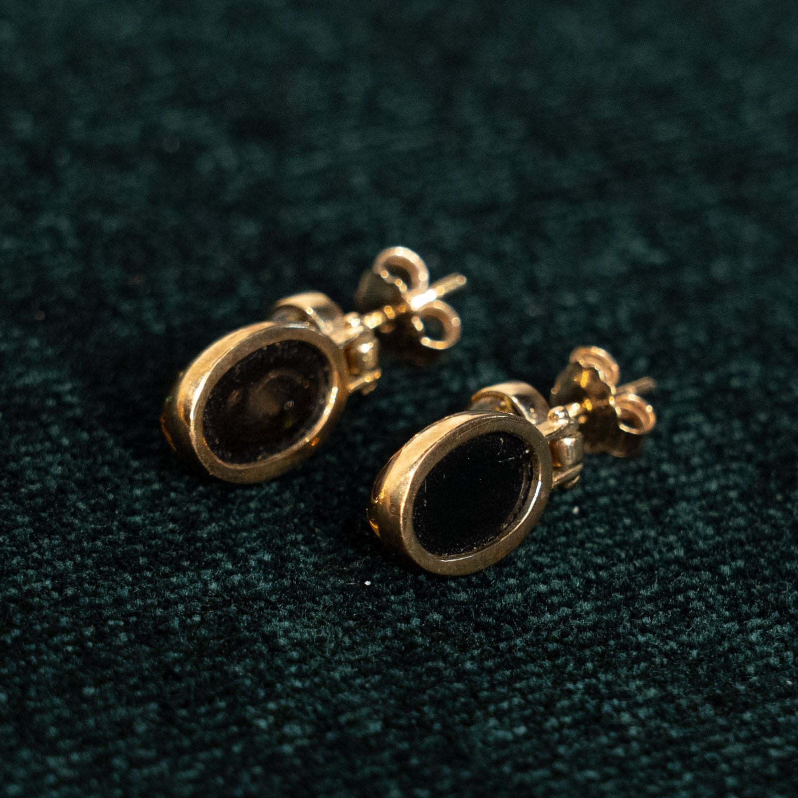 こっくりとした琥珀の深い輝き アンバー ドロップ ダングルピアス /23K