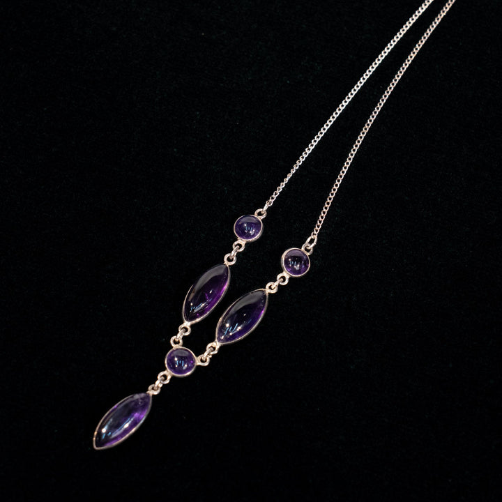 シルバーチェーンとアメジストの優美な輝き シルバー ビブネックレス /23K
