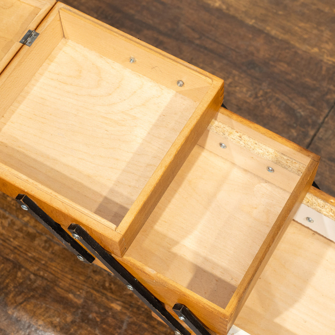 開くと横に大きく広がる使い勝手の良いデザイン ソーイングボックス /23K-B