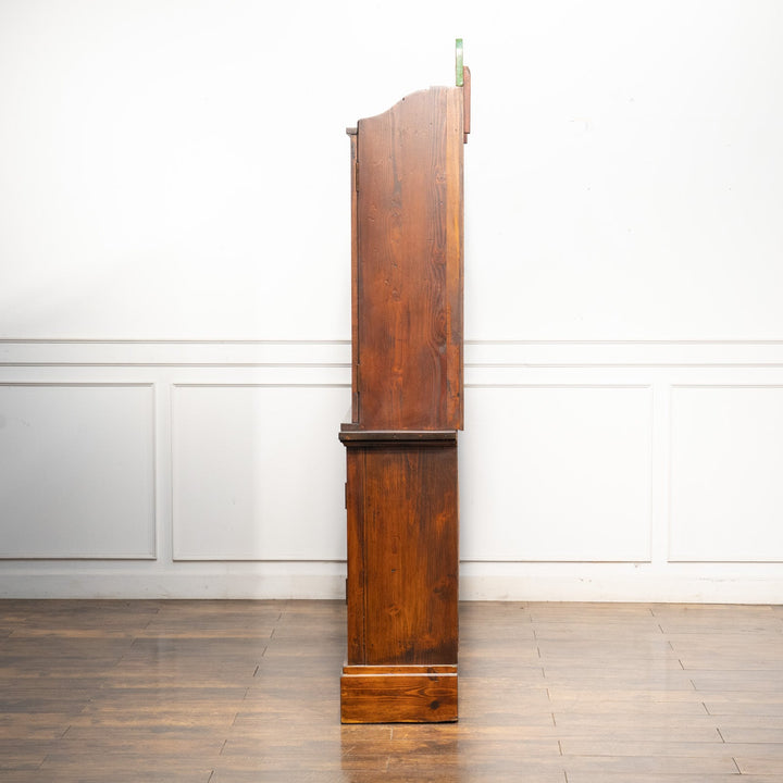 インテリアのアクセントになるポップなデザイン アポセカリーキャビネット /23K