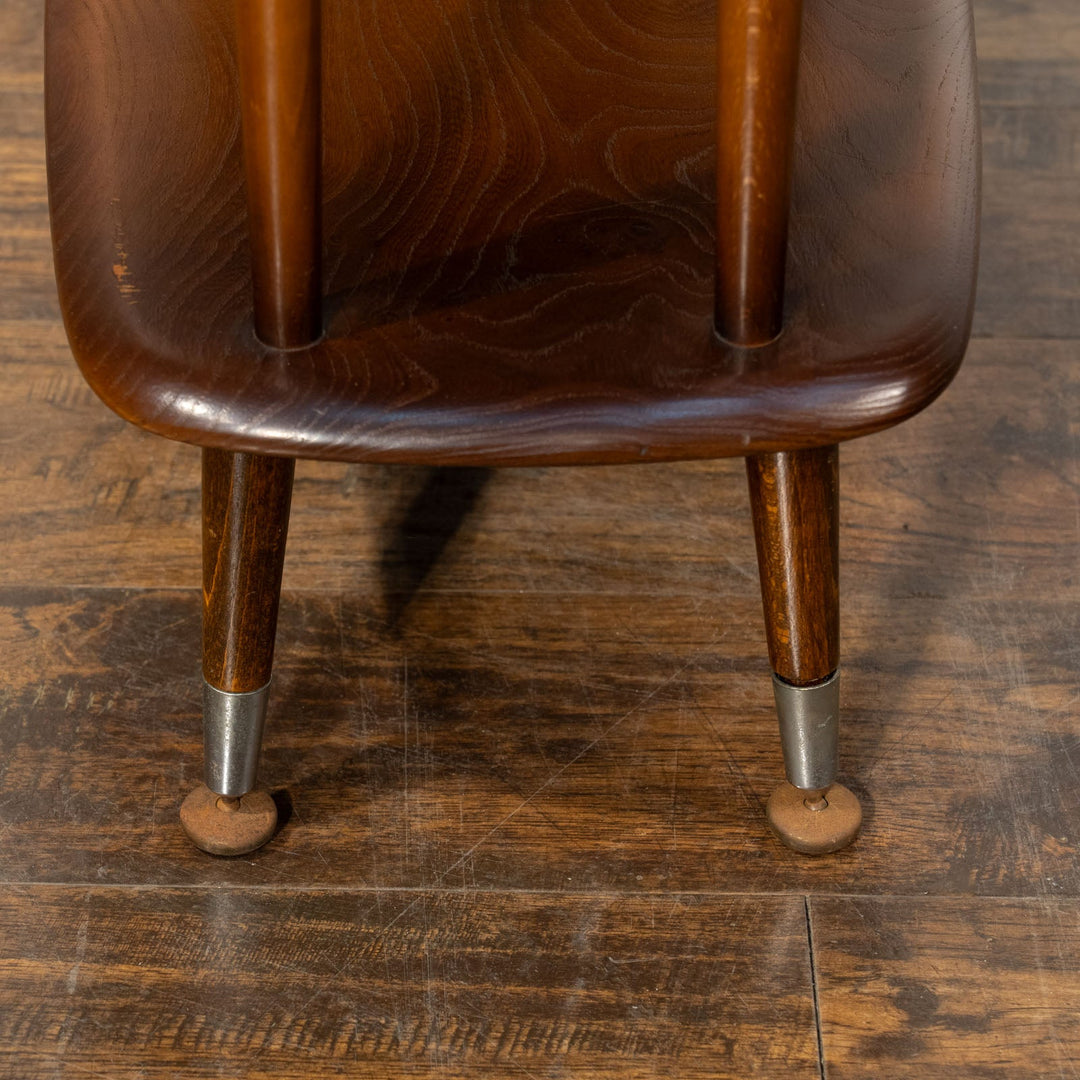英国【ERCOL アーコール】どちら側から見ても美しい仕上がり 部屋を間仕切りするための家具 ルームディバイダー[m]