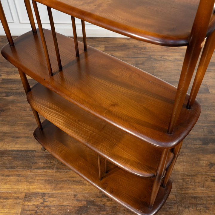 英国【ERCOL アーコール】どちら側から見ても美しい仕上がり 部屋を間仕切りするための家具 ルームディバイダー[m]