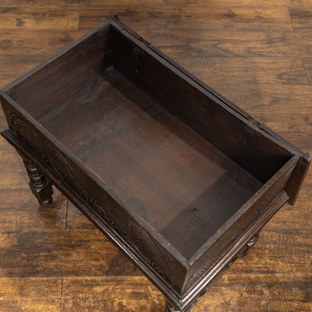 聖書を入れるために作られた伝統的で美しい家具 オーク バイブルボックス /23K